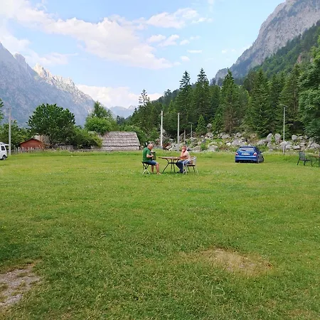 Gasthof 1 *
